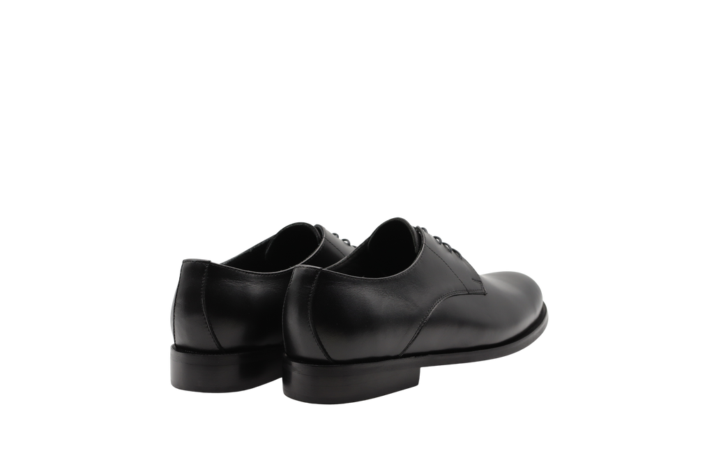 Santa Lucia Black